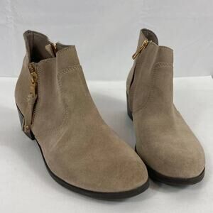 Sole Bound by Baretraps Uriel Bootie size 6